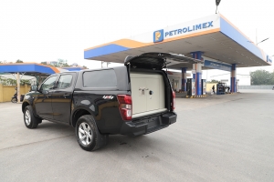 Xe chở tiền Isuzu D-MAX